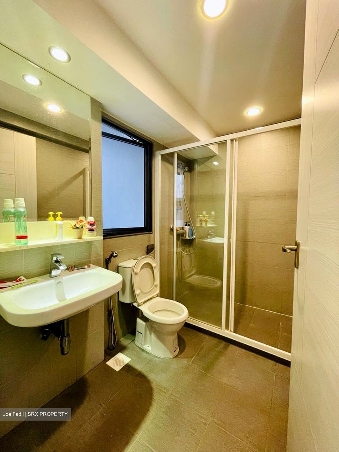 Blk 138A Lake Vista @ Yuan Ching (Jurong West), HDB 5 Rooms #380854071